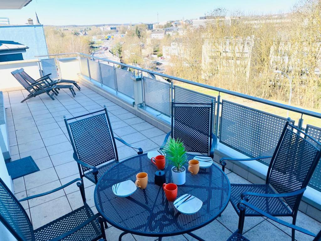 Big Penthouse 2 Bedrooms In Center With Parking And Largeterrace-41 Luxemburg Exterior foto