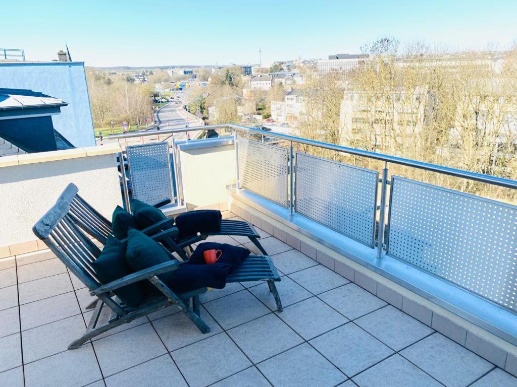 Big Penthouse 2 Bedrooms In Center With Parking And Largeterrace-41 Luxemburg Exterior foto