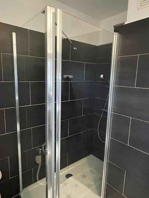 Big Penthouse 2 Bedrooms In Center With Parking And Largeterrace-41 Luxemburg Exterior foto