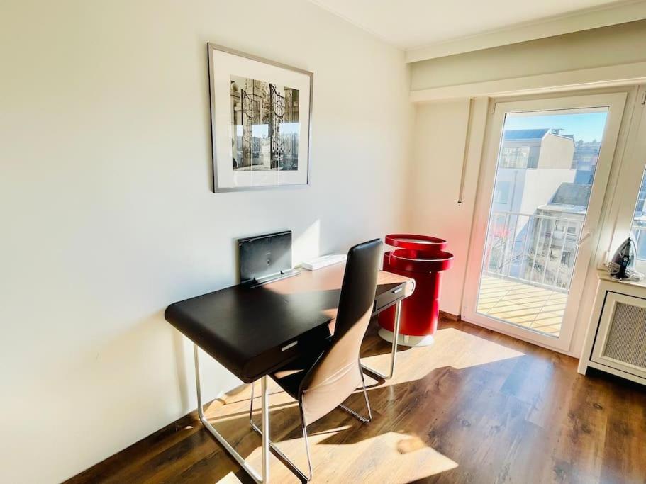 Big Penthouse 2 Bedrooms In Center With Parking And Largeterrace-41 Luxemburg Exterior foto